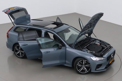 Volvo V60 T6 Plus Dark | Panoramadak | Camera | BLIS | Trekhaak | Leder