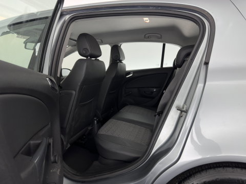 Opel Corsa 1.4-16V Cosmo Aut. *LEATHER-FABRIC | HEATED-COMFORTSEATS | CRUISE | PDC | FIETSENDRAGER | 16''ALU*