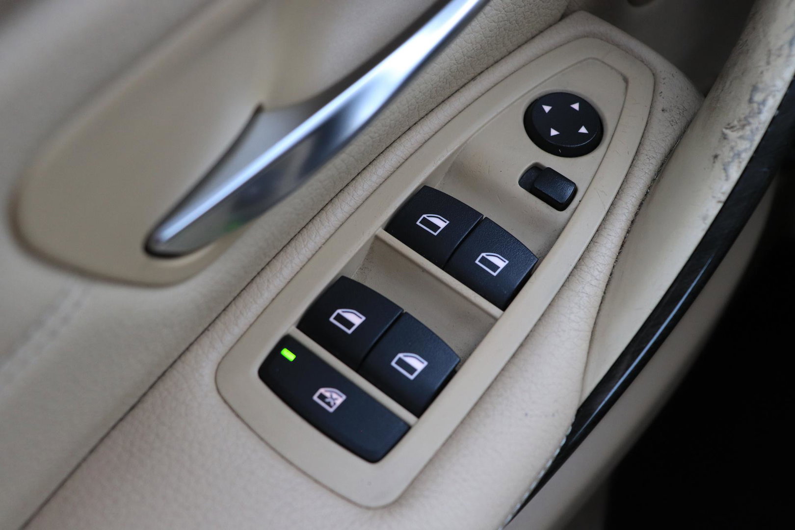 BMW 3 Serie Touring 320i Upgrade Edition | Trekhaak | Leder | Navigatie | PDC | Stoelverwarming