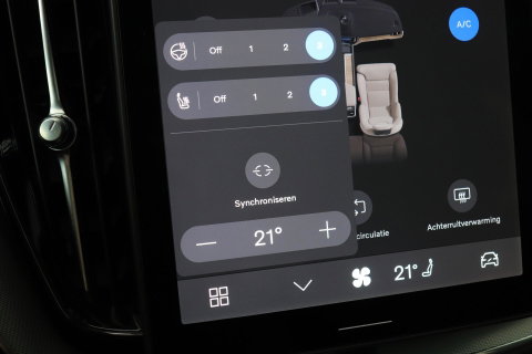 Volvo XC60 2.0 T6 Plug-in hybrid AWD Plus Black Edition | Panoramadak | Harman/Kardon | 360-Camera | Head-Up