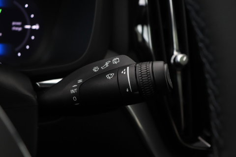 Volvo XC60 2.0 T6 Plug-in hybrid AWD Plus Black Edition | Panoramadak | Harman/Kardon | 360-Camera | Head-Up