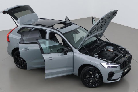 Volvo XC60 2.0 T6 Plug-in hybrid AWD Plus Black Edition | Panoramadak | Harman/Kardon | 360-Camera | Head-Up