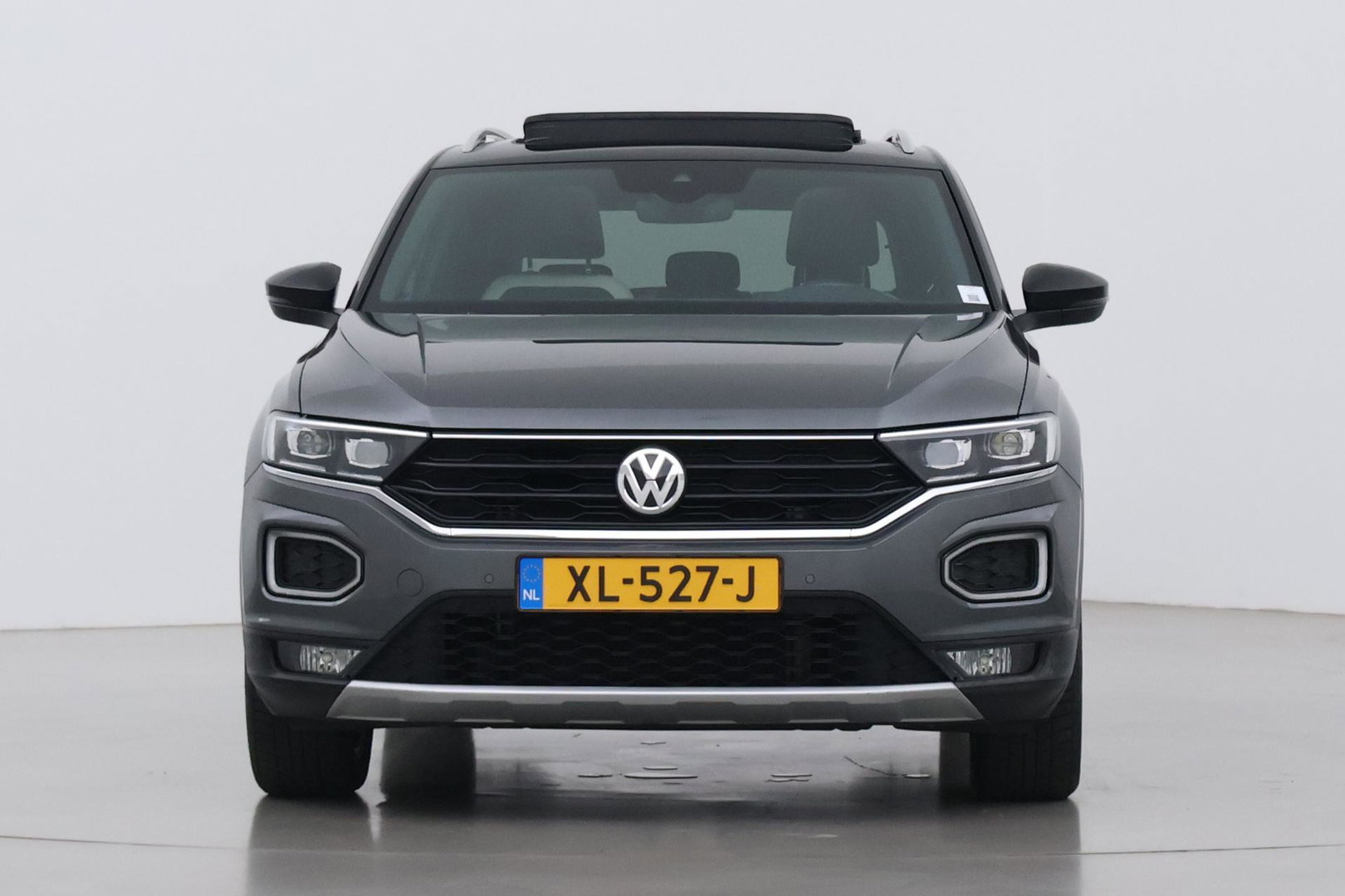 Volkswagen T-Roc 1.5 TSI Sport | Trekhaak | Panoramadak | 17 inch
