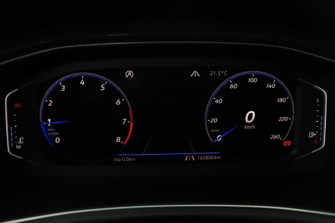 Volkswagen T-Roc 1.5 TSI Sport | Trekhaak | Panoramadak | 17 inch