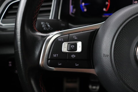 Volkswagen T-Roc 1.5 TSI Sport | Trekhaak | Panoramadak | 17 inch