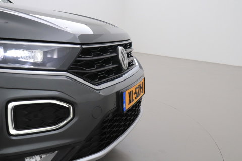 Volkswagen T-Roc 1.5 TSI Sport | Trekhaak | Panoramadak | 17 inch
