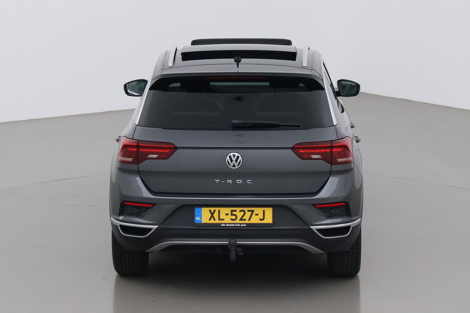 Volkswagen T-Roc 1.5 TSI Sport | Trekhaak | Panoramadak | 17 inch