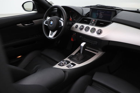 BMW Z4 Roadster sDrive23i Executive | Youngtimer | 6-Cilinder | Leder | Navigatie | 17 inch | Historie aanwezig