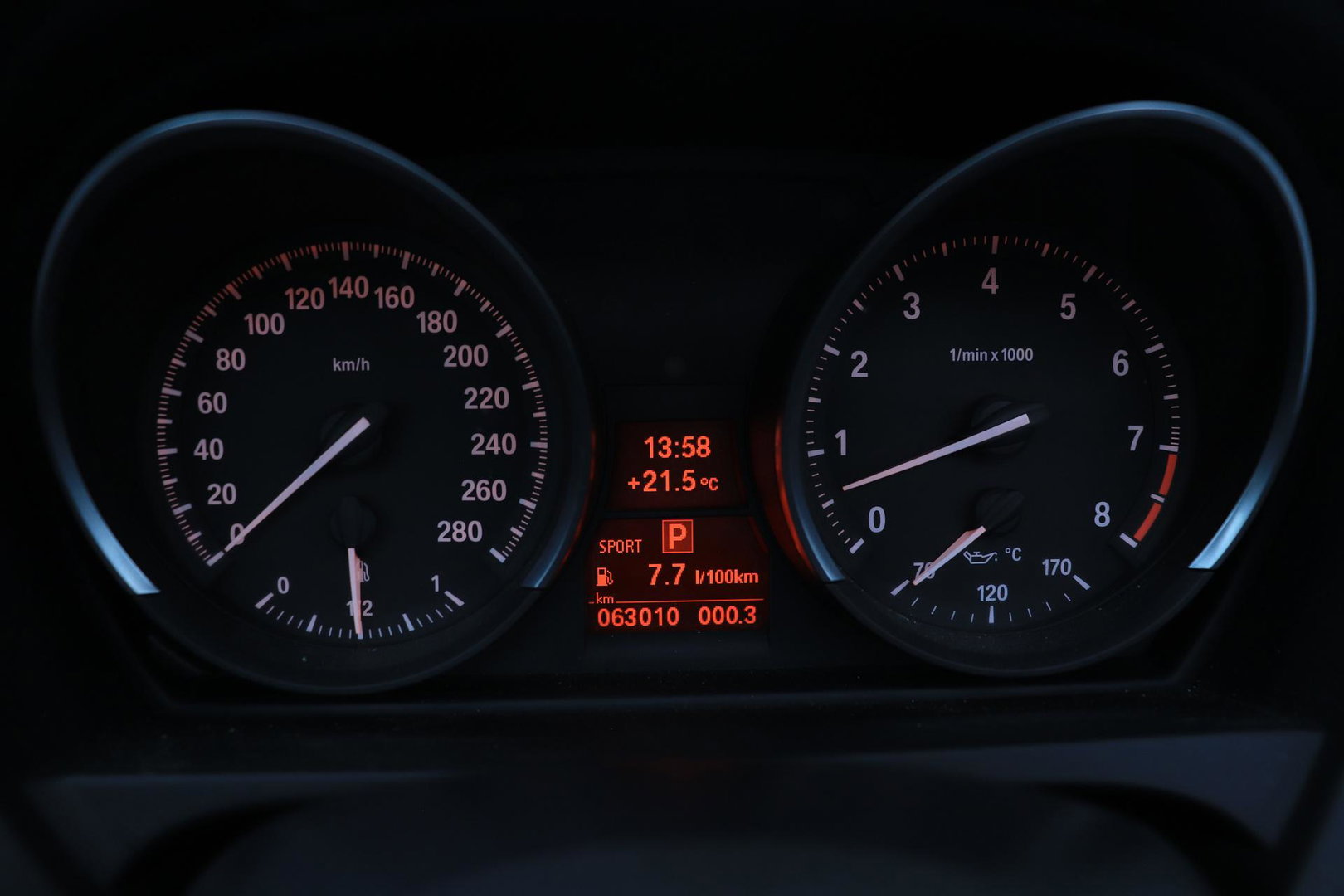 BMW Z4 Roadster sDrive23i Executive | Youngtimer | 6-Cilinder | Leder | Navigatie | 17 inch | Historie aanwezig