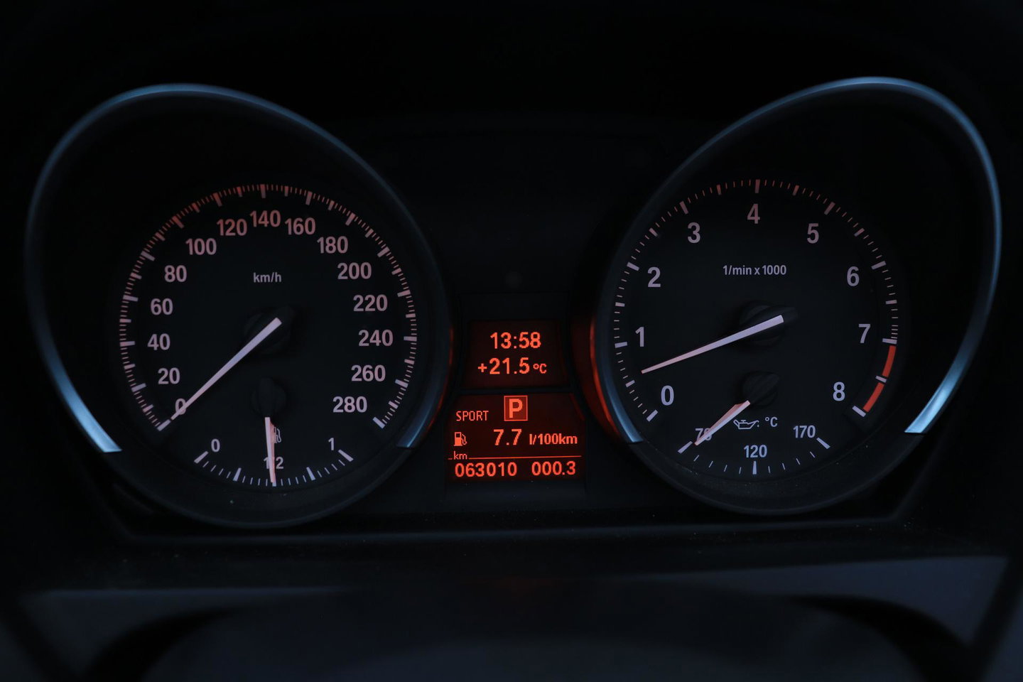 BMW Z4 Roadster sDrive23i Executive | Youngtimer | 6-Cilinder | Leder | Navigatie | 17 inch | Historie aanwezig