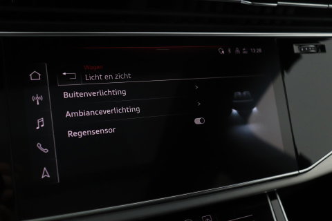 Audi Q7 60 TFSI e Quattro Competition | Luchtvering | Panoramadak | Head-Up | 22 inch