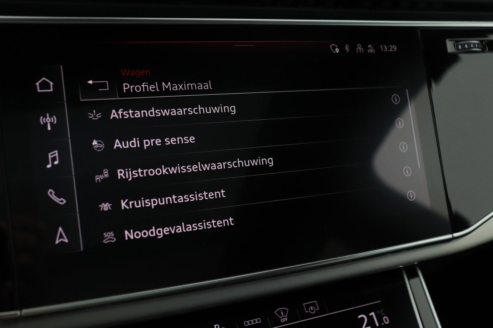 Audi Q7 60 TFSI e Quattro Competition | Luchtvering | Panoramadak | Head-Up | 22 inch