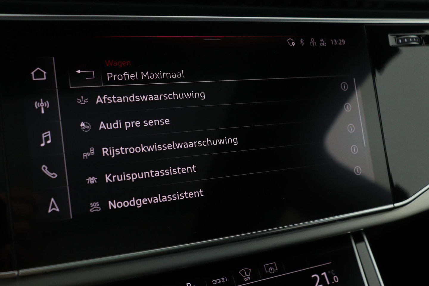 Audi Q7 60 TFSI e Quattro Competition | Luchtvering | Panoramadak | Head-Up | 22 inch