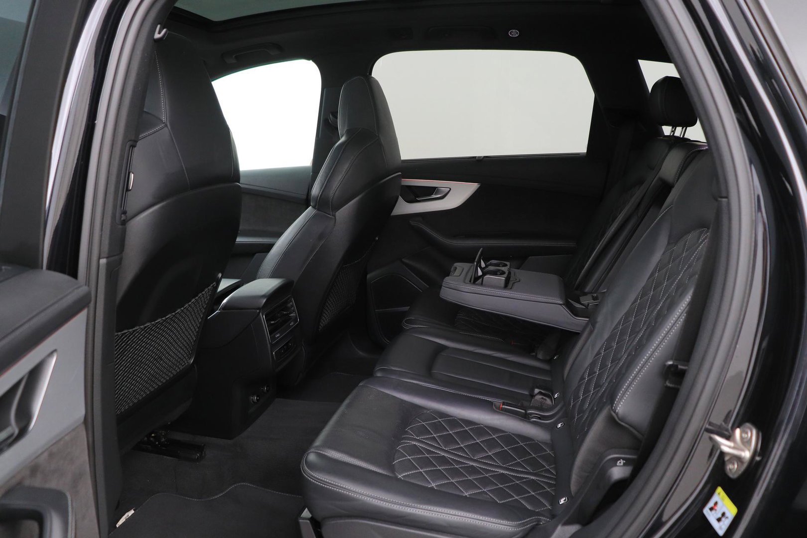 Audi Q7 60 TFSI e Quattro Competition | Luchtvering | Panoramadak | Head-Up | 22 inch