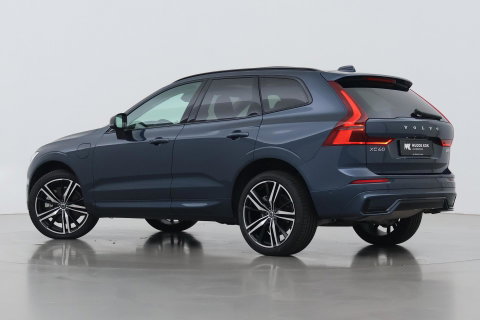 Volvo XC60 T8 Plug-in hybrid Plus Dark | ACC | Harman/Kardon | Panoramadak | Head-Up | Memory | Stoelventilatie