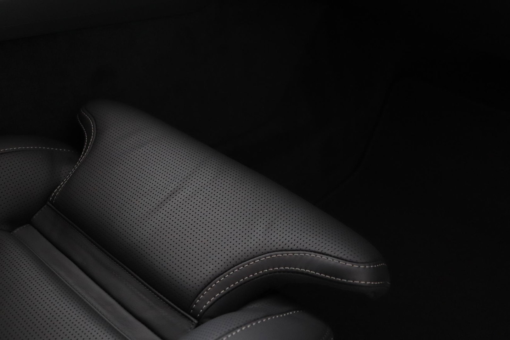 Volvo XC60 T8 Plug-in hybrid Plus Dark | ACC | Harman/Kardon | Panoramadak | Head-Up | Memory | Stoelventilatie
