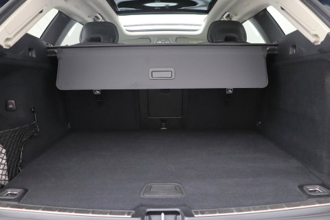 Volvo XC60 T8 Plug-in hybrid Plus Dark | ACC | Harman/Kardon | Panoramadak | Head-Up | Memory | Stoelventilatie