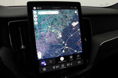 Volvo XC60 2.0 T6 Plug-in hybrid AWD Plus Black Edition | Harman/Kardon | Panoramadak | Pilot Assist | 21 Inch