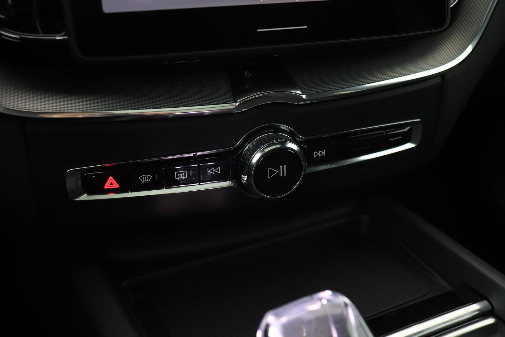 Volvo XC60 2.0 T6 Plug-in hybrid AWD Plus Black Edition | Harman/Kardon | Panoramadak | Pilot Assist | 21 Inch
