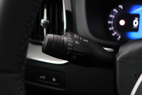 Volvo XC60 2.0 T6 Plug-in hybrid AWD Plus Black Edition | Harman/Kardon | Panoramadak | Pilot Assist | 21 Inch