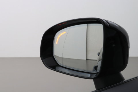 Volvo XC60 2.0 T6 Plug-in hybrid AWD Plus Black Edition | Harman/Kardon | Panoramadak | Pilot Assist | 21 Inch