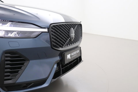 Volvo XC60 2.0 T6 Plug-in hybrid AWD Plus Black Edition | Harman/Kardon | Panoramadak | Pilot Assist | 21 Inch