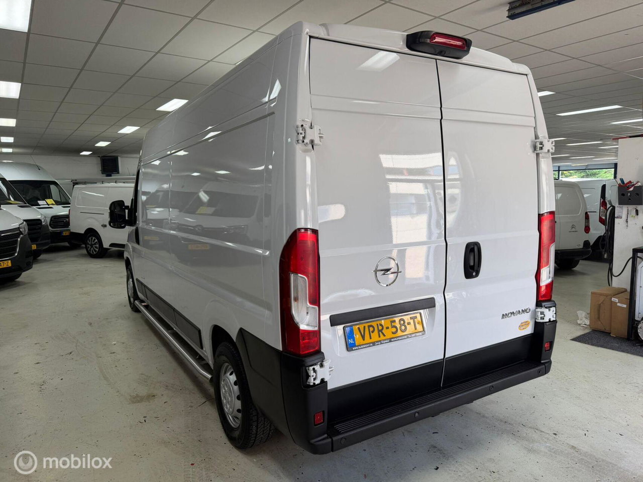 Opel Movano