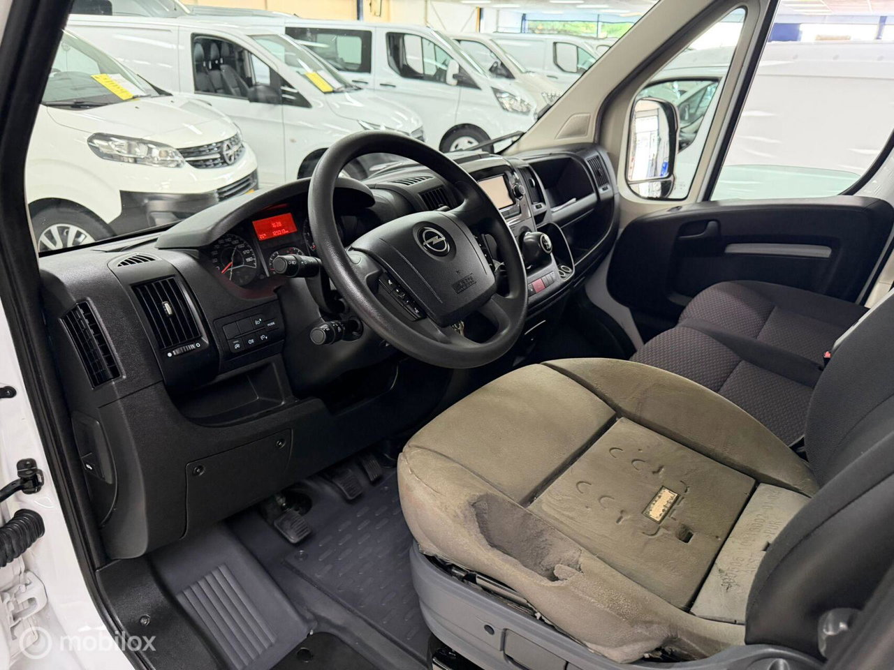Opel Movano