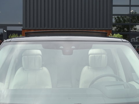 Land Rover Range Rover P400e Vogue 404PK Autobiography / LWB / SVO / Meridian / TV's / alcanatara