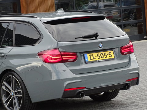 BMW 3 Serie Touring 340i 327PK M-sport / individual / Harman Kardon / ACC / Pano / Head-Up
