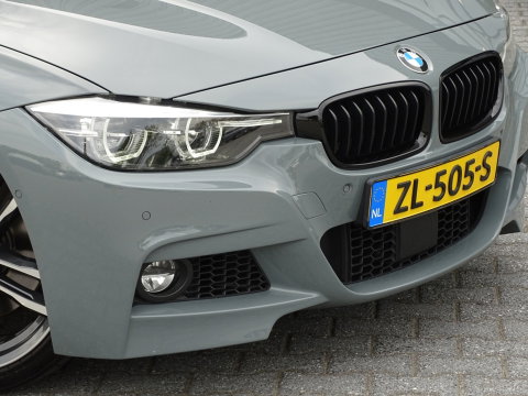 BMW 3 Serie Touring 340i 327PK M-sport / individual / Harman Kardon / ACC / Pano / Head-Up