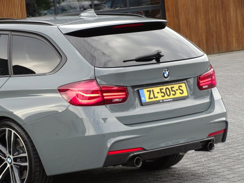 BMW 3 Serie Touring 340i 327PK M-sport / individual / Harman Kardon / ACC / Pano / Head-Up