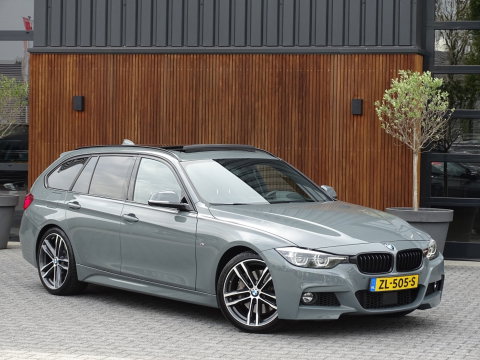 BMW 3 Serie Touring 340i 327PK M-sport / individual / Harman Kardon / ACC / Pano / Head-Up