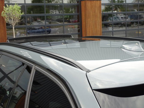 BMW 3 Serie Touring 340i 327PK M-sport / individual / Harman Kardon / ACC / Pano / Head-Up