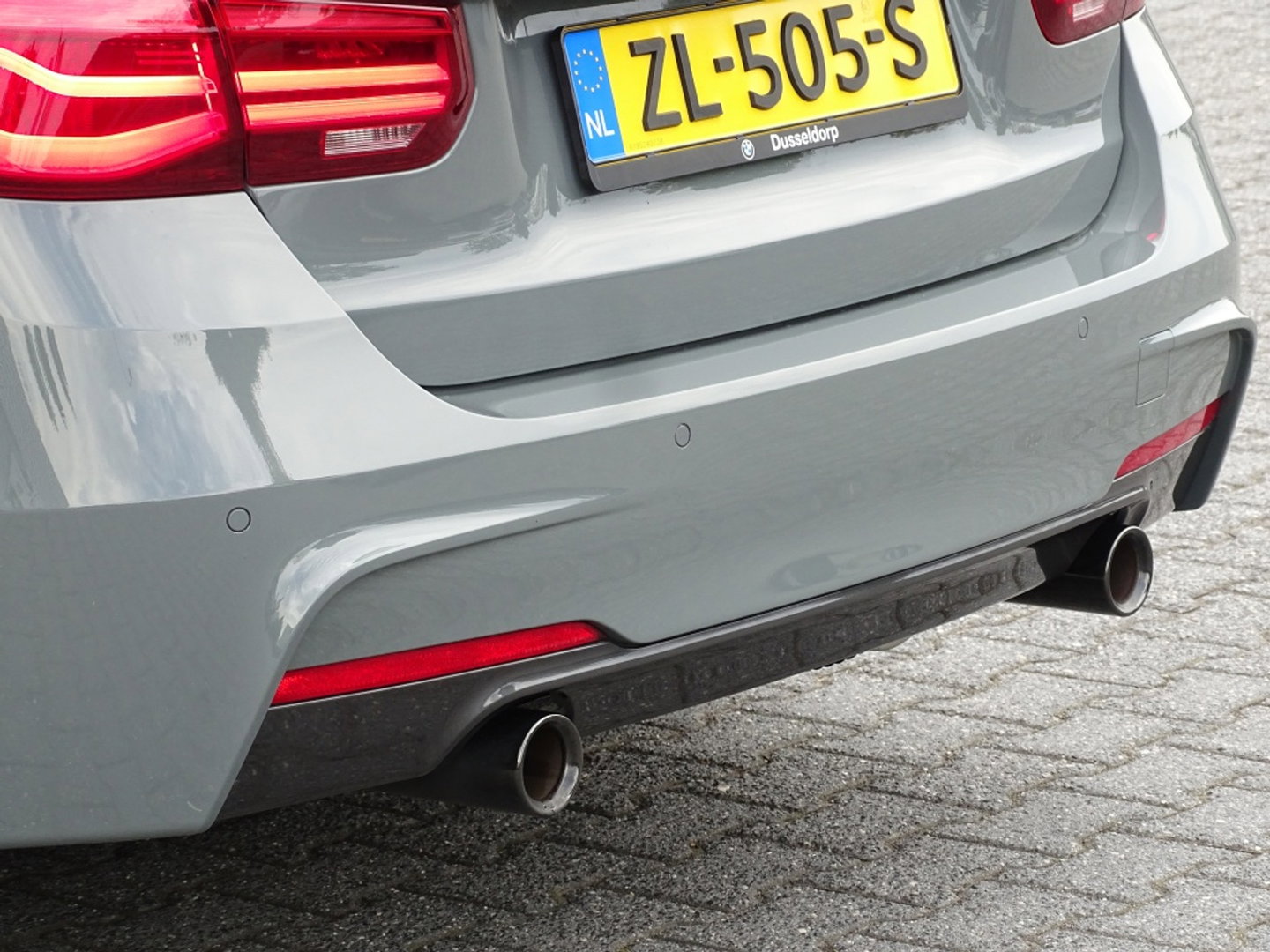 BMW 3 Serie Touring 340i 327PK M-sport / individual / Harman Kardon / ACC / Pano / Head-Up