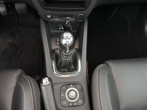Renault Mégane Coupé-Cabriolet 1.2 TCe Privilège *LEATHER | HEATED-SPORTSEATS | CARPLAY | KEYLESS | ECC | PDC | CRUISE | 17''ALU*