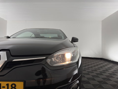 Renault Mégane Coupé-Cabriolet 1.2 TCe Privilège *LEATHER | HEATED-SPORTSEATS | CARPLAY | KEYLESS | ECC | PDC | CRUISE | 17''ALU*