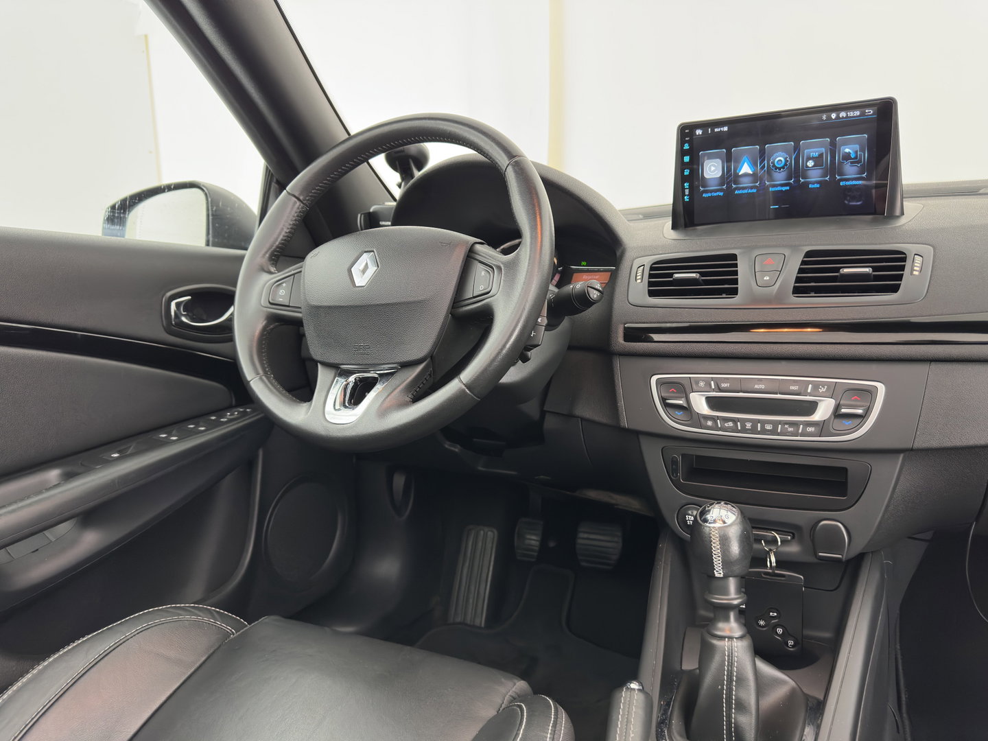 Renault Mégane Coupé-Cabriolet 1.2 TCe Privilège *LEATHER | HEATED-SPORTSEATS | CARPLAY | KEYLESS | ECC | PDC | CRUISE | 17''ALU*