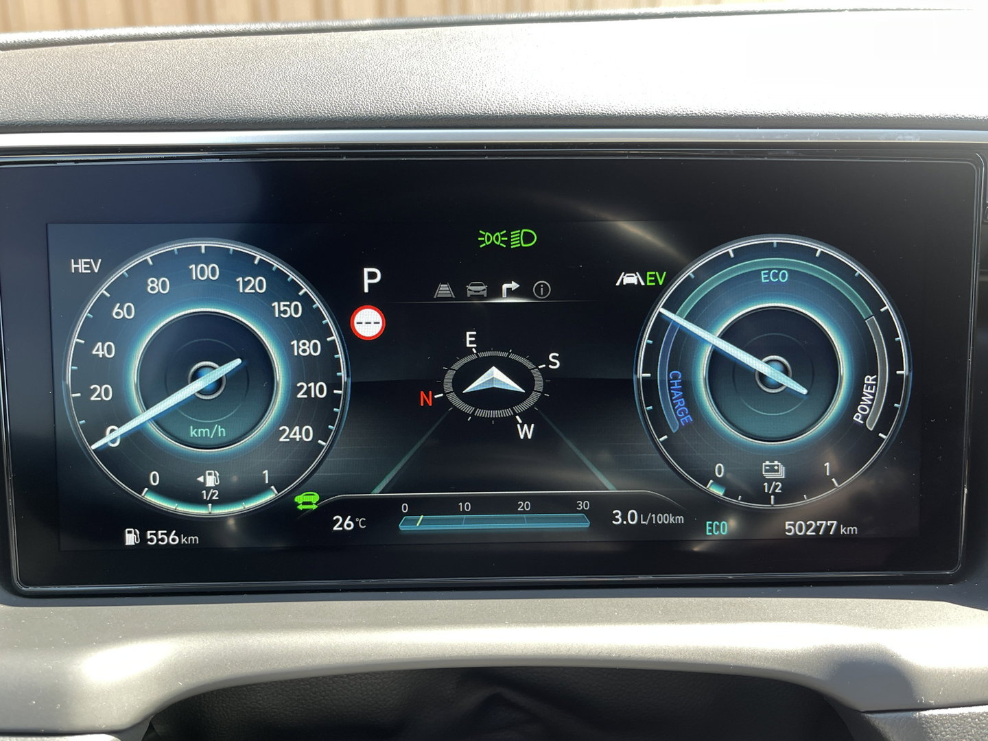 Hyundai Tucson 1.6 T-GDI PHEV Premium 4WD | Trekhaak | 360-Camera | Apple Carplay | Stoel Verkoeling | Stuur Verwarming |