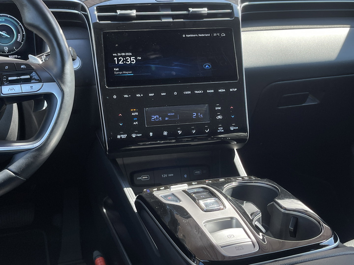 Hyundai Tucson 1.6 T-GDI PHEV Premium 4WD | Trekhaak | 360-Camera | Apple Carplay | Stoel Verkoeling | Stuur Verwarming |