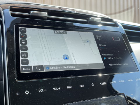 Hyundai Tucson 1.6 T-GDI PHEV Premium 4WD | Trekhaak | 360-Camera | Apple Carplay | Stoel Verkoeling | Stuur Verwarming |