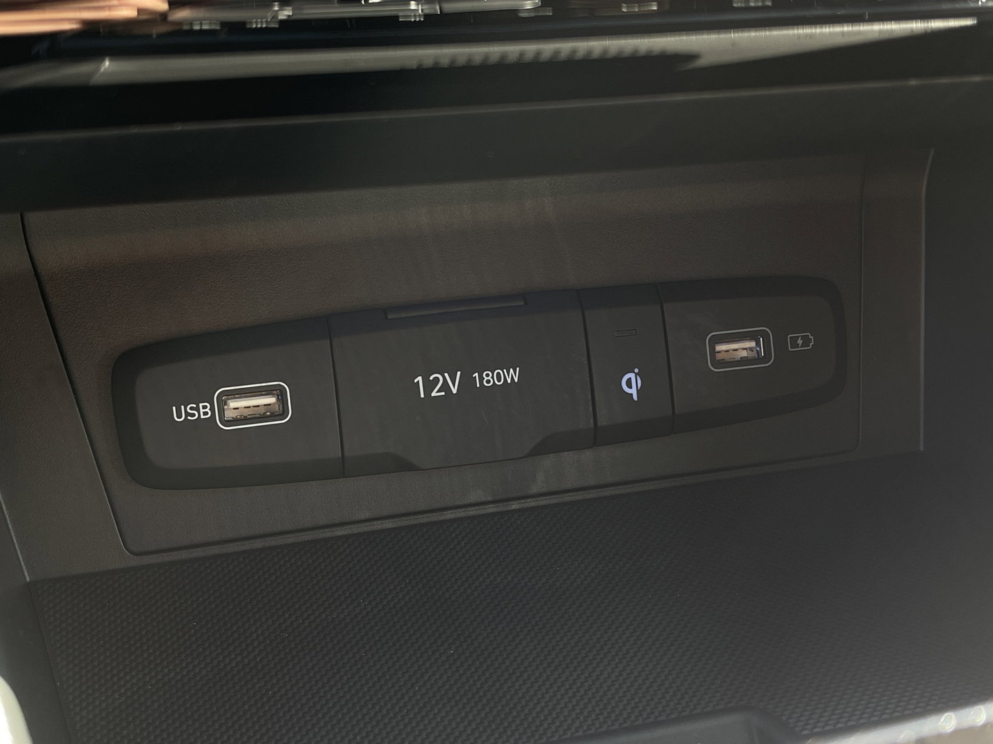 Hyundai Tucson 1.6 T-GDI PHEV Premium 4WD | Trekhaak | 360-Camera | Apple Carplay | Stoel Verkoeling | Stuur Verwarming |
