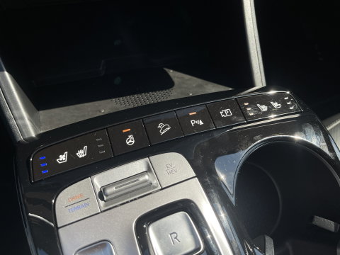 Hyundai Tucson 1.6 T-GDI PHEV Premium 4WD | Trekhaak | 360-Camera | Apple Carplay | Stoel Verkoeling | Stuur Verwarming |