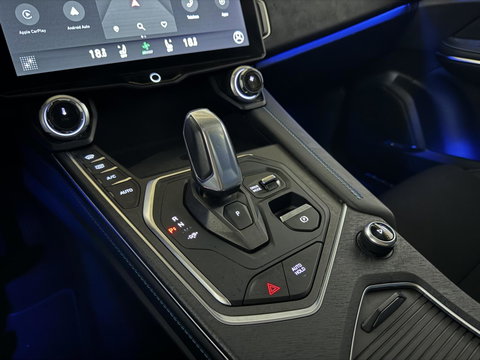 Lynk & Co 01 1.5 Plug-in Black Edition Pano Sfeer. CarPlay 360°