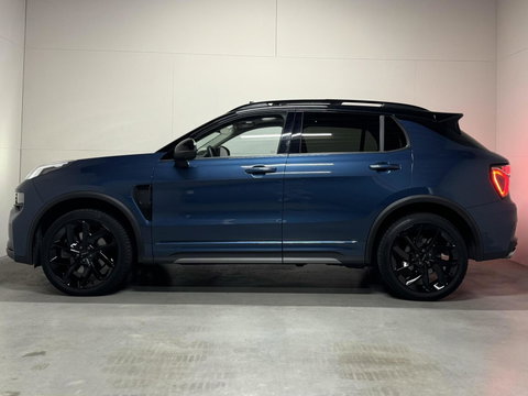 Lynk & Co 01 1.5 Plug-in Black Edition Pano Sfeer. CarPlay 360°