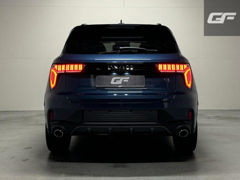 Lynk & Co 01 1.5 Plug-in Black Edition Pano Sfeer. CarPlay