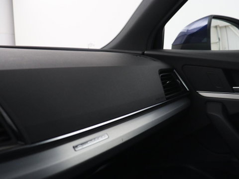 Audi Q5 50 TFSI e S edition | SOH 83,1% | Half leder | Stoelverwarming | Drive select | Adaptive cruise | Navigatie | Carplay | 360 camera | Park assist | Climate control | Elektrische achterklep