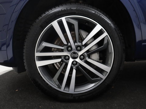 Audi Q5 50 TFSI e S edition | SOH 83,1% | Half leder | Stoelverwarming | Drive select | Adaptive cruise | Navigatie | Carplay | 360 camera | Park assist | Climate control | Elektrische achterklep