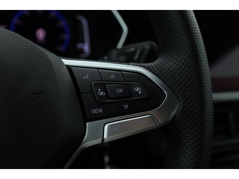 Volkswagen T-Cross 1.0 TSI R-Line DSG | Rijklaar | Digi. Cockpit | Apple CarPlay | Stoelverw. | PDC | Dodehoekdet. | Adapt. Cruise