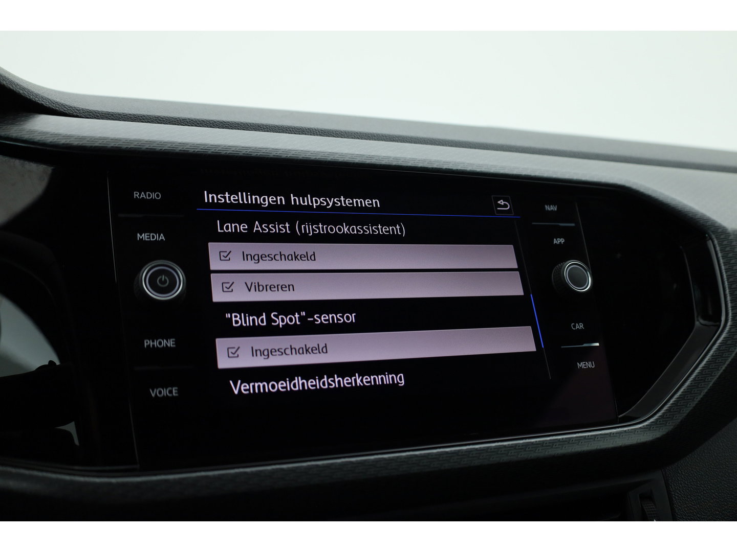 Volkswagen T-Cross 1.0 TSI R-Line DSG | Rijklaar | Digi. Cockpit | Apple CarPlay | Stoelverw. | PDC | Dodehoekdet. | Adapt. Cruise